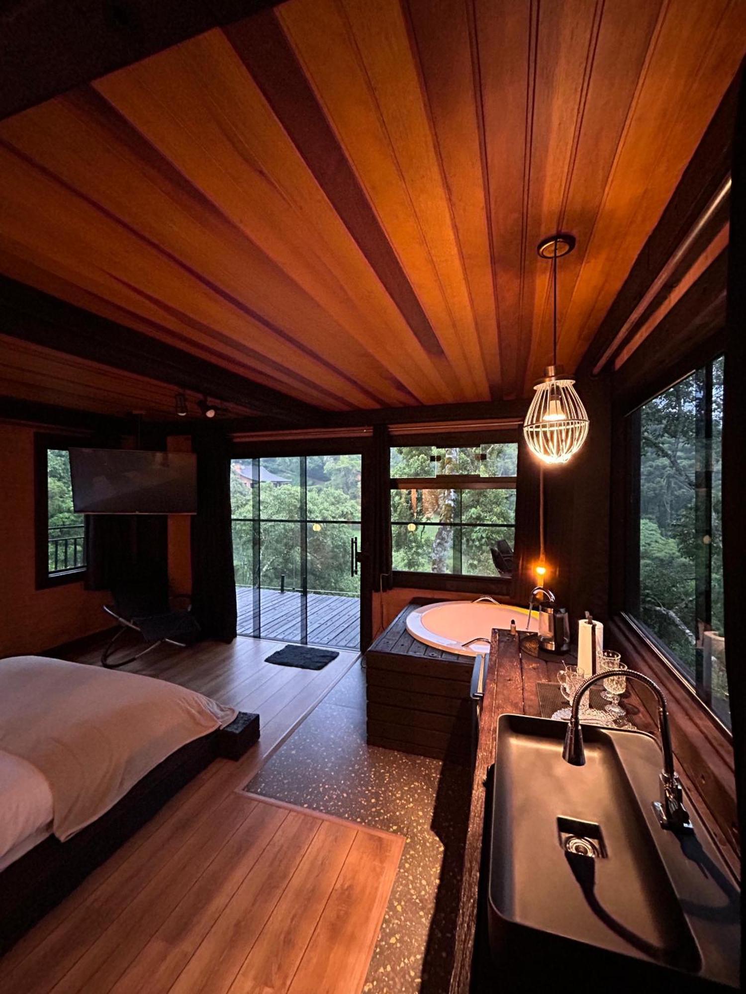Casa Container 80 Hotel Campos do Jordao Bagian luar foto