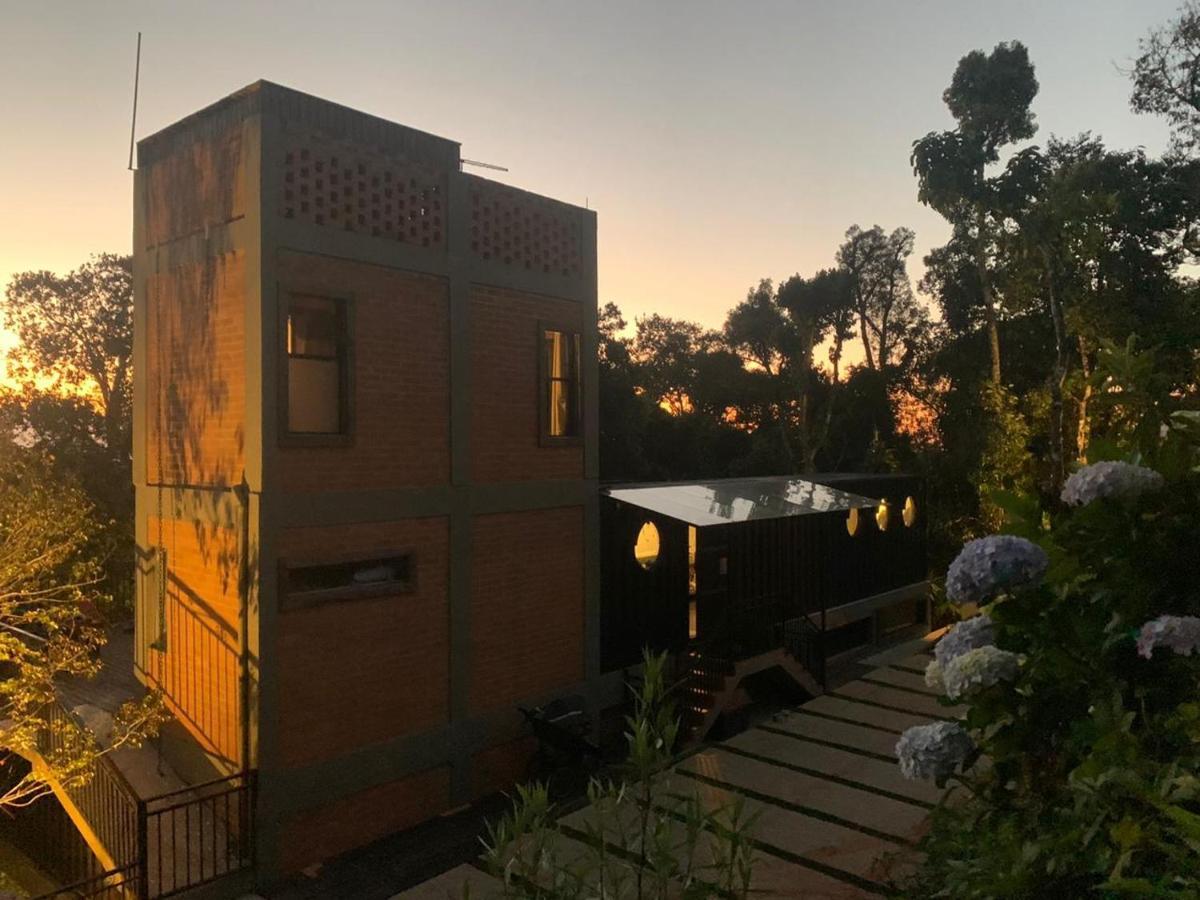 Casa Container 80 Hotel Campos do Jordao Bagian luar foto